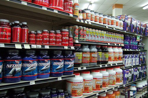 Proteinpulver i lange baner